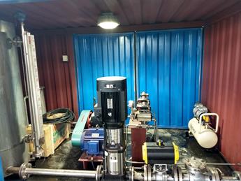 出口科威特玻璃鋼管水壓試驗(yàn)機(jī)調(diào)試出貨圖片3