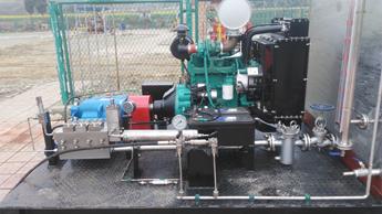 柴油機(jī)驅(qū)動(dòng)試壓泵圖片1