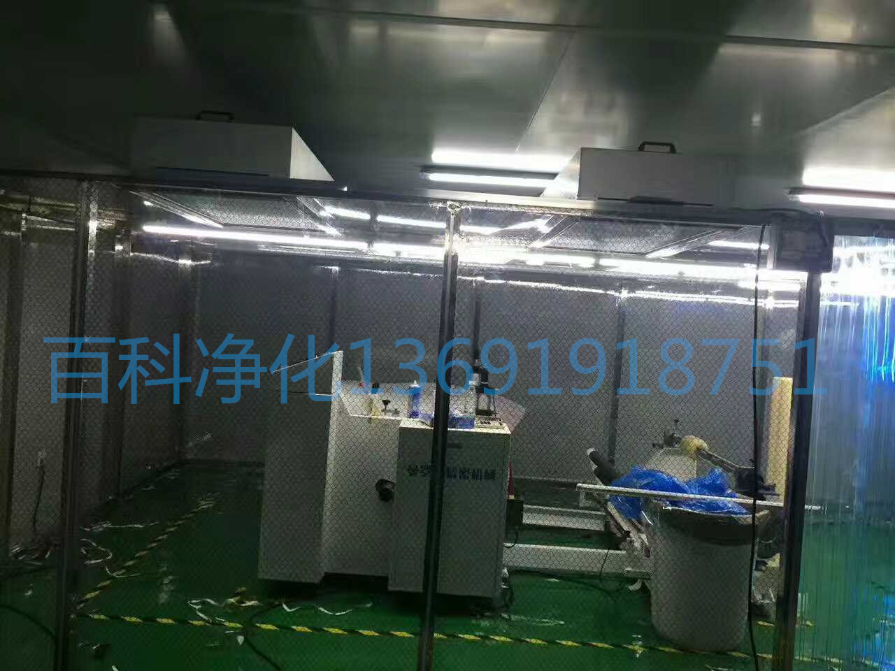 深圳光明非標新型千級潔凈棚施工現(xiàn)場