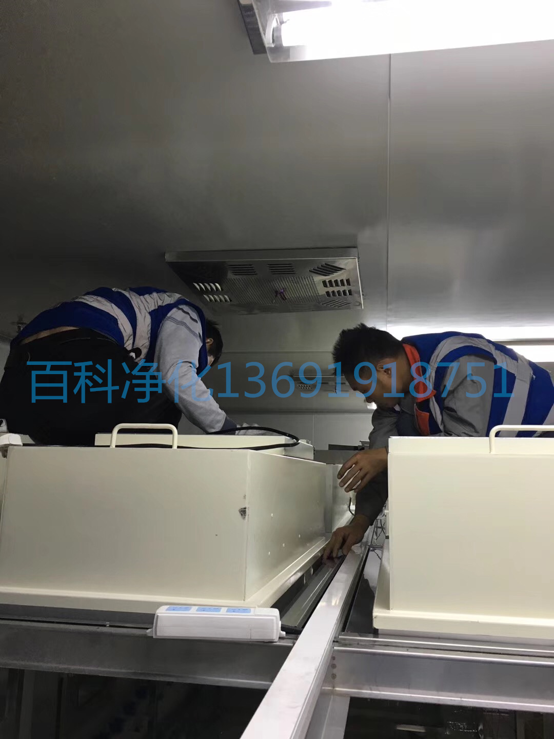 無塵潔凈棚更換過濾器怎么操作